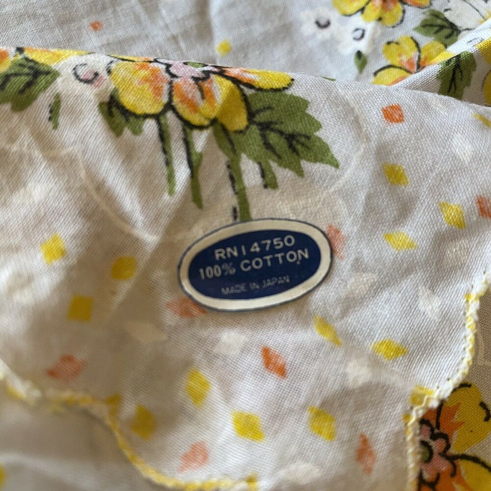Vintage Hand Painted Handkerchief Made In Japan RN 14750 100% Cotton Floral - Picture 4 of 4